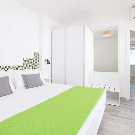 With Pool And Amazing Views فيلة سورينتو