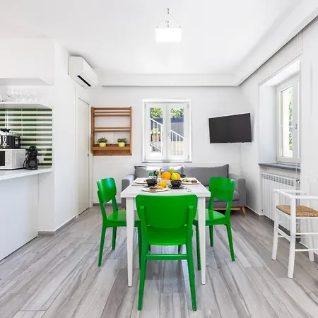 With Pool And Amazing Views *