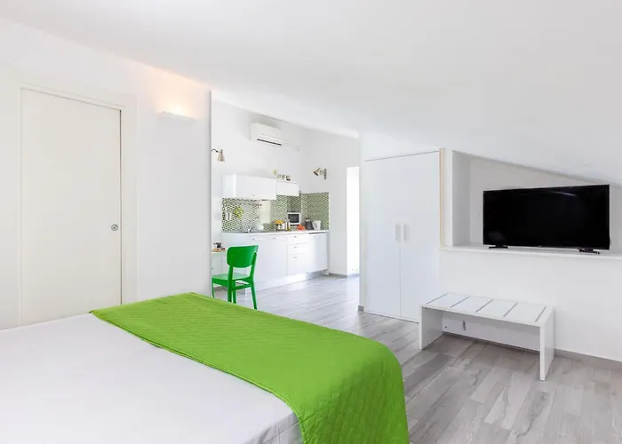 With Pool And Amazing Views Villa Sorrent