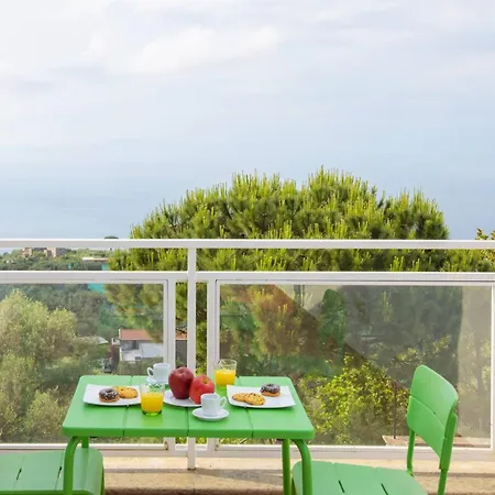 Villa With Pool And Amazing Views