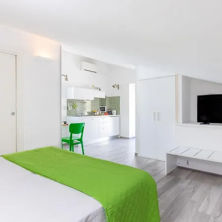 With Pool And Amazing Views Villa Sorrento