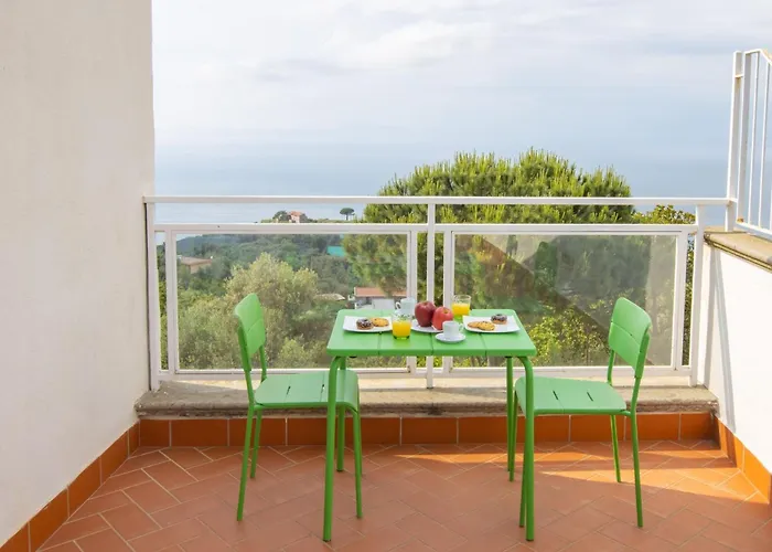 With Pool And Amazing Views Sorrento