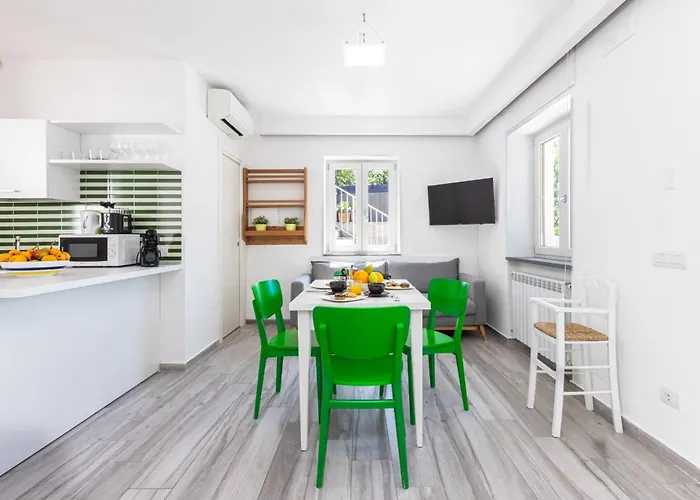 With Pool And Amazing Views *